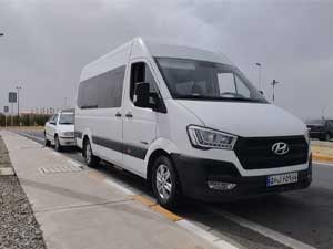 در خواست ون برای فرودگاه